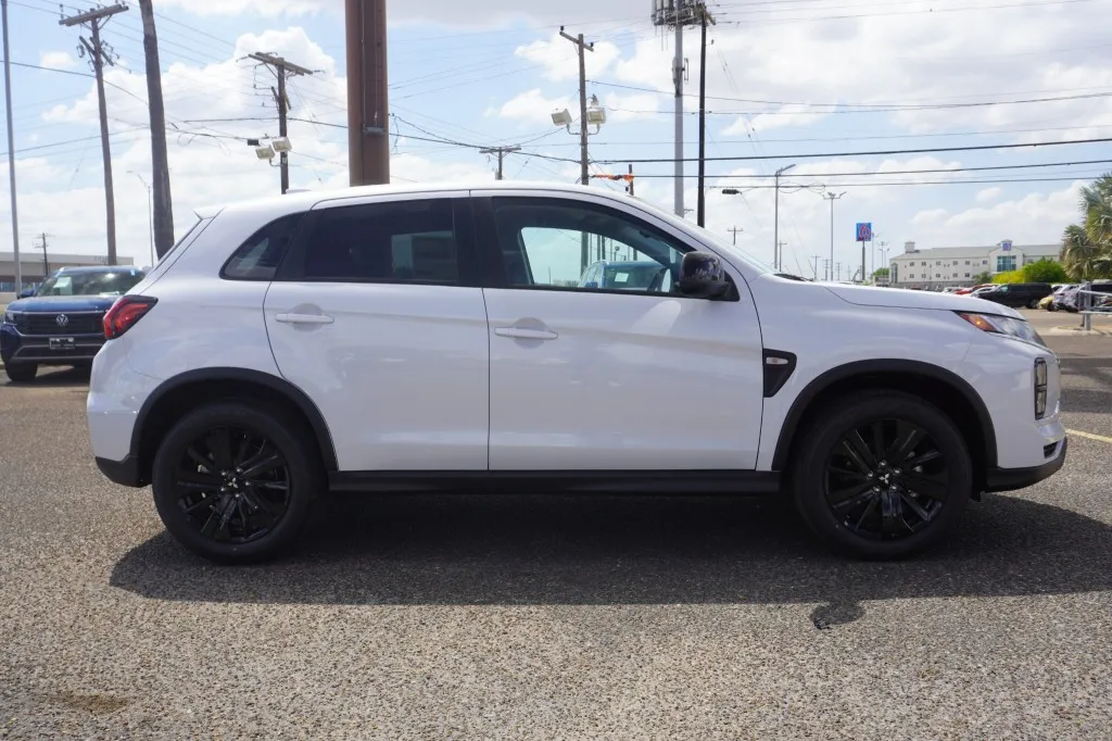 2026 Mitsubishi Outlander Sport S