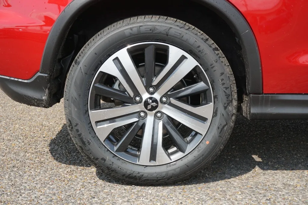 2026 Mitsubishi Outlander Sport S