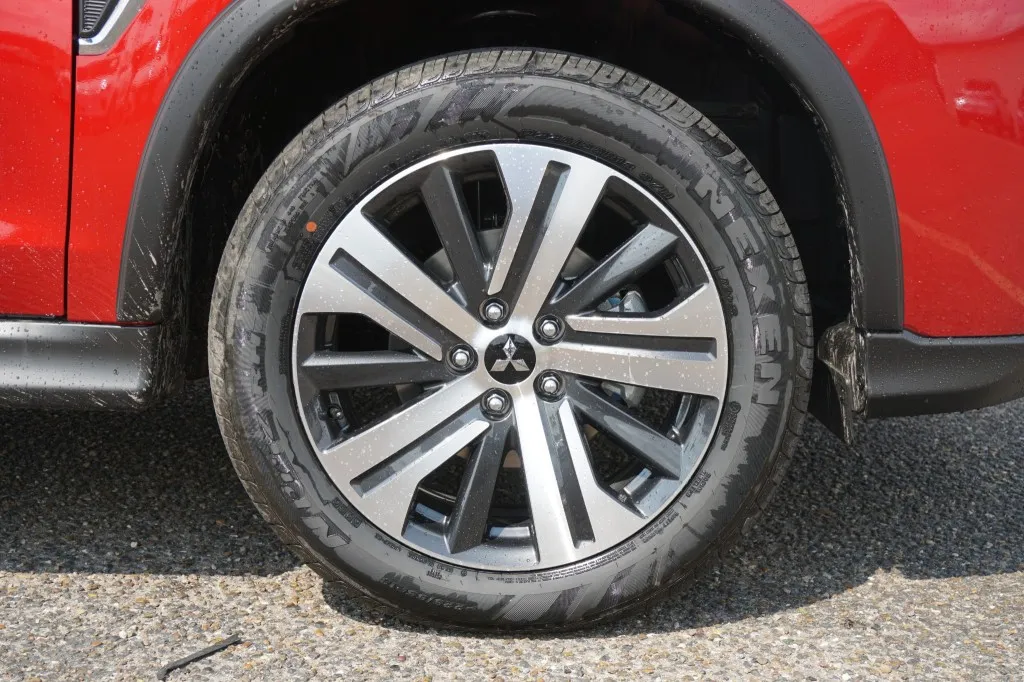 2026 Mitsubishi Outlander Sport S