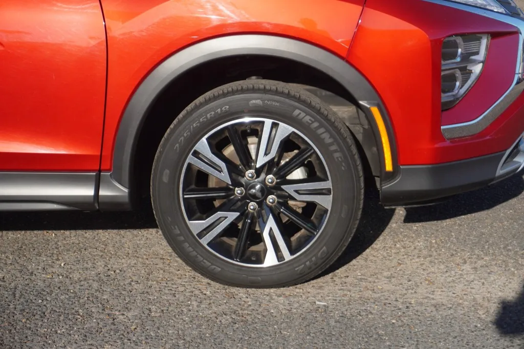 2024 Mitsubishi Eclipse Cross SE