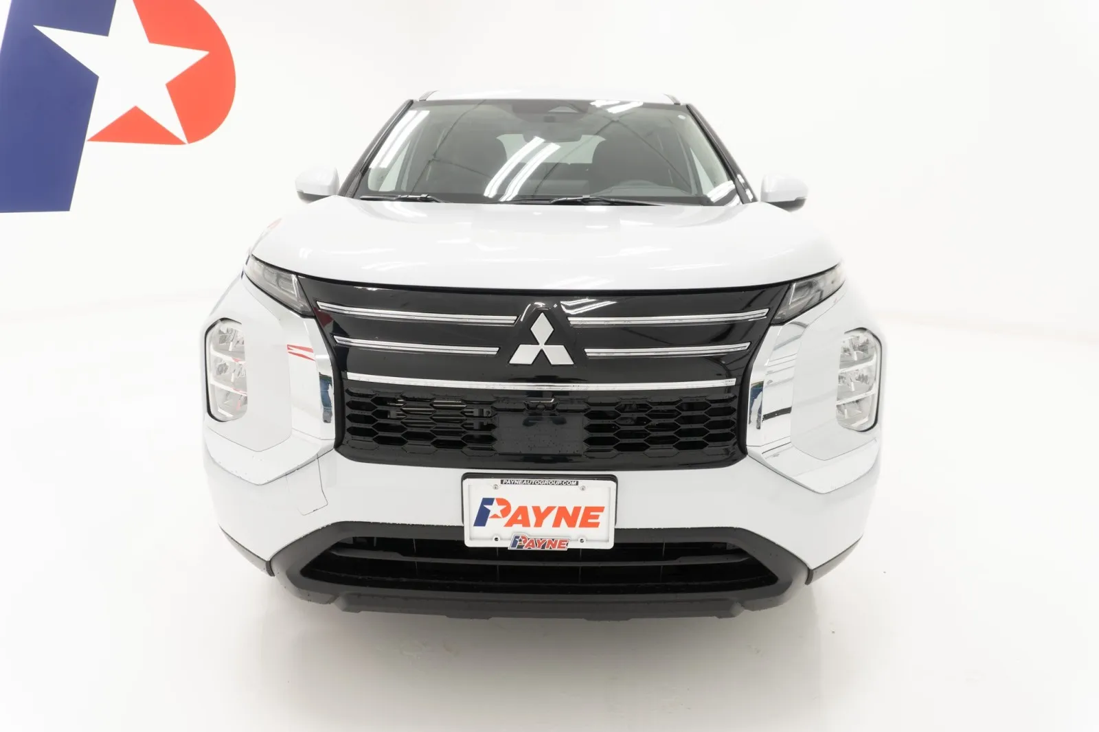 2026 Mitsubishi Outlander ES