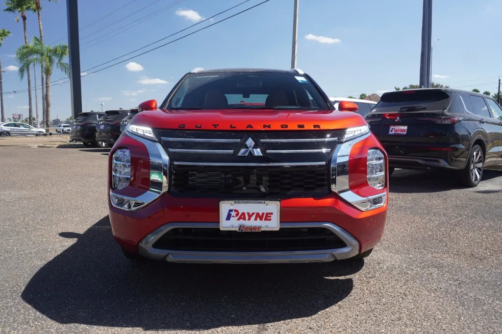 2026 Mitsubishi Outlander SEL