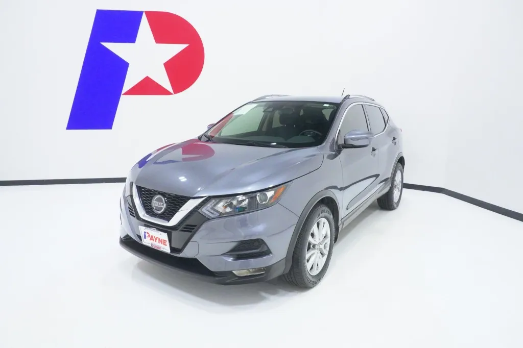 2022 Nissan Rogue Sport SV