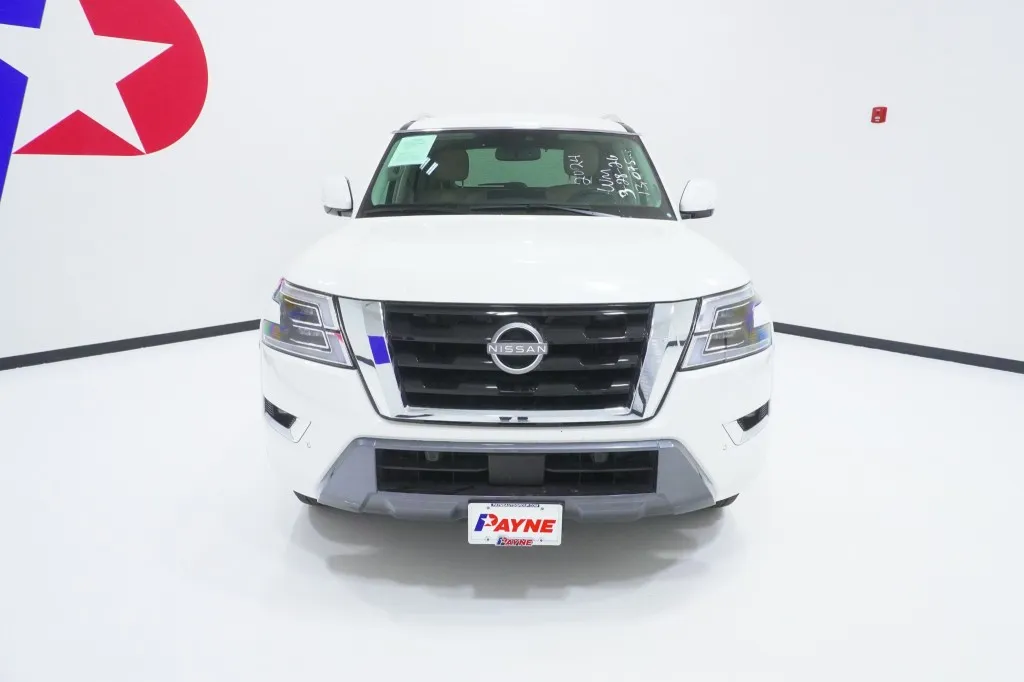 2024 Nissan Armada SV