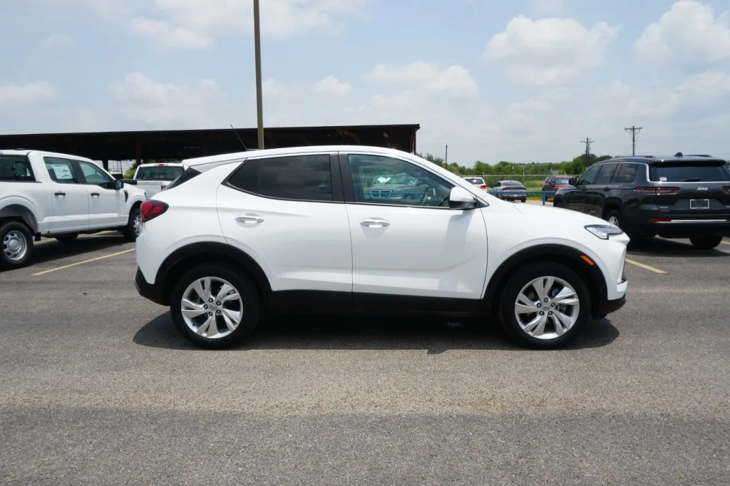 2025 Buick Encore GX Preferred
