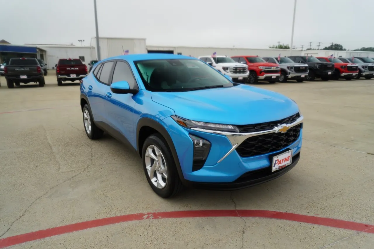 2026 Chevrolet Trax LS - Photo 3