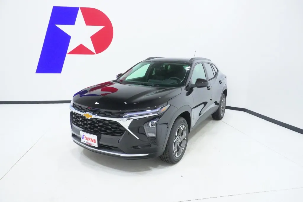 2026 Chevrolet Trax LT's photo