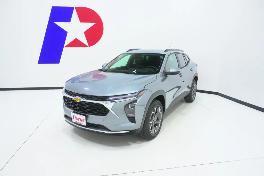 2026 Chevrolet Trax LT's photo