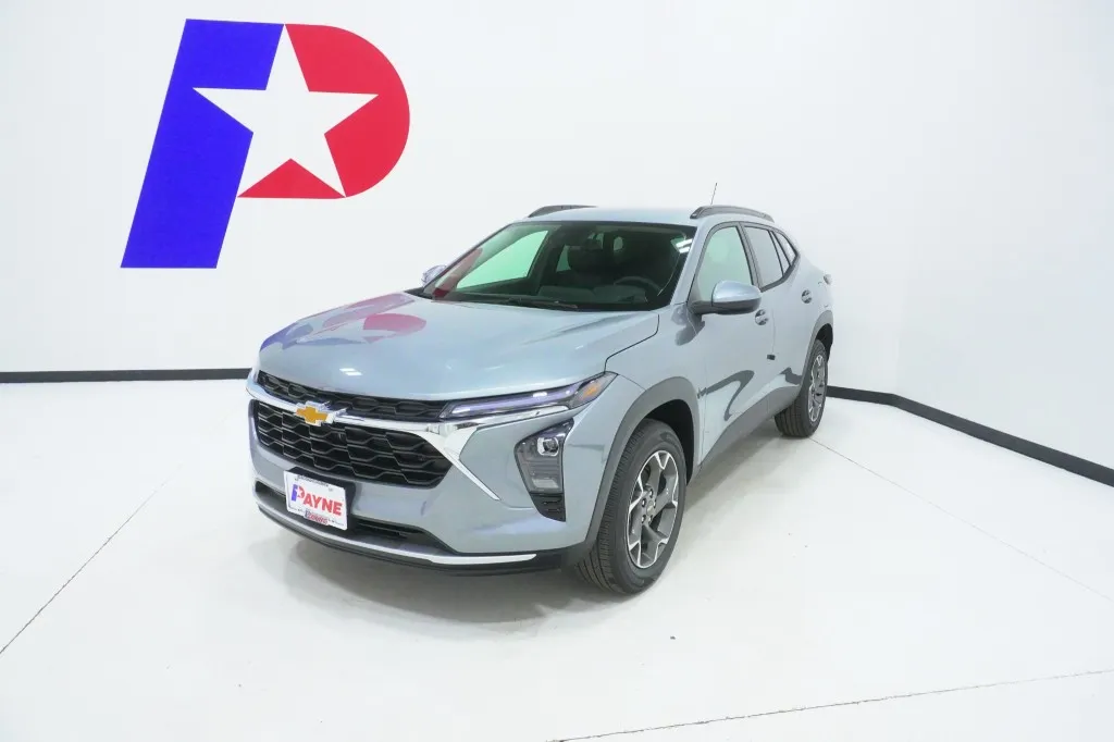 2026 Chevrolet Trax LT's photo