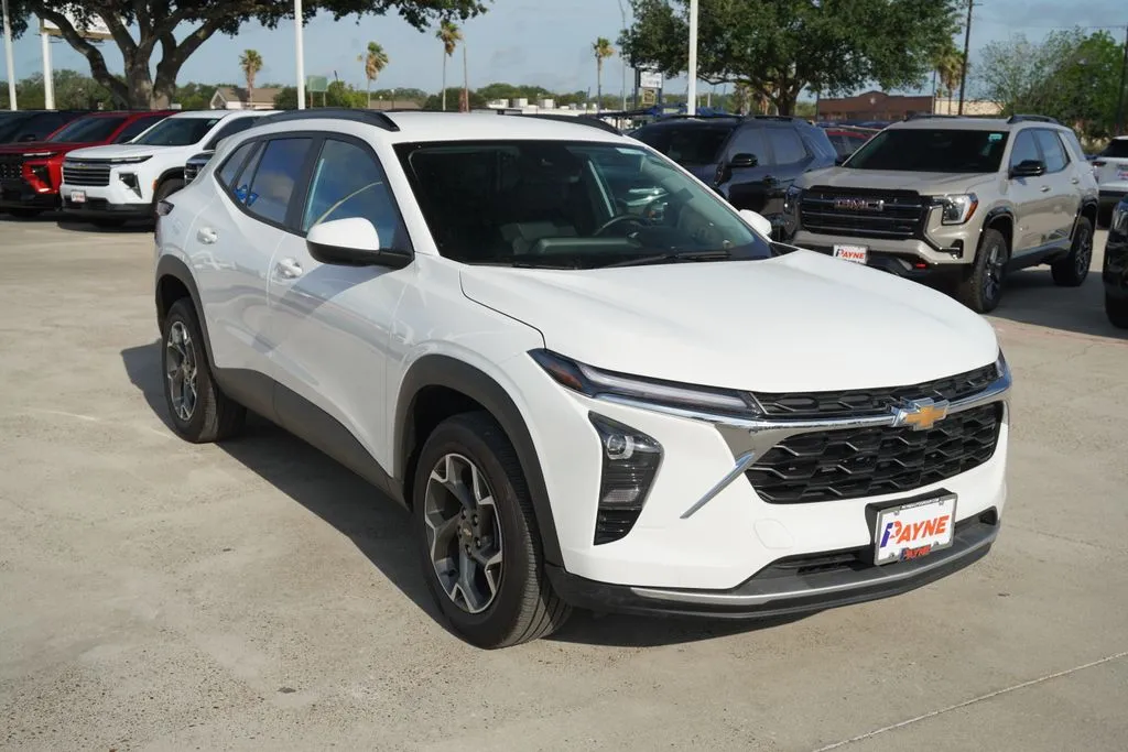 2025 Chevrolet Trax LT