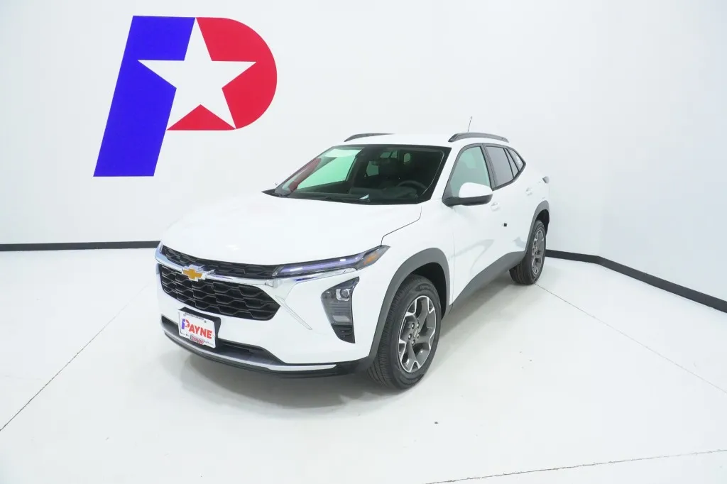 2026 Chevrolet Trax LT's photo