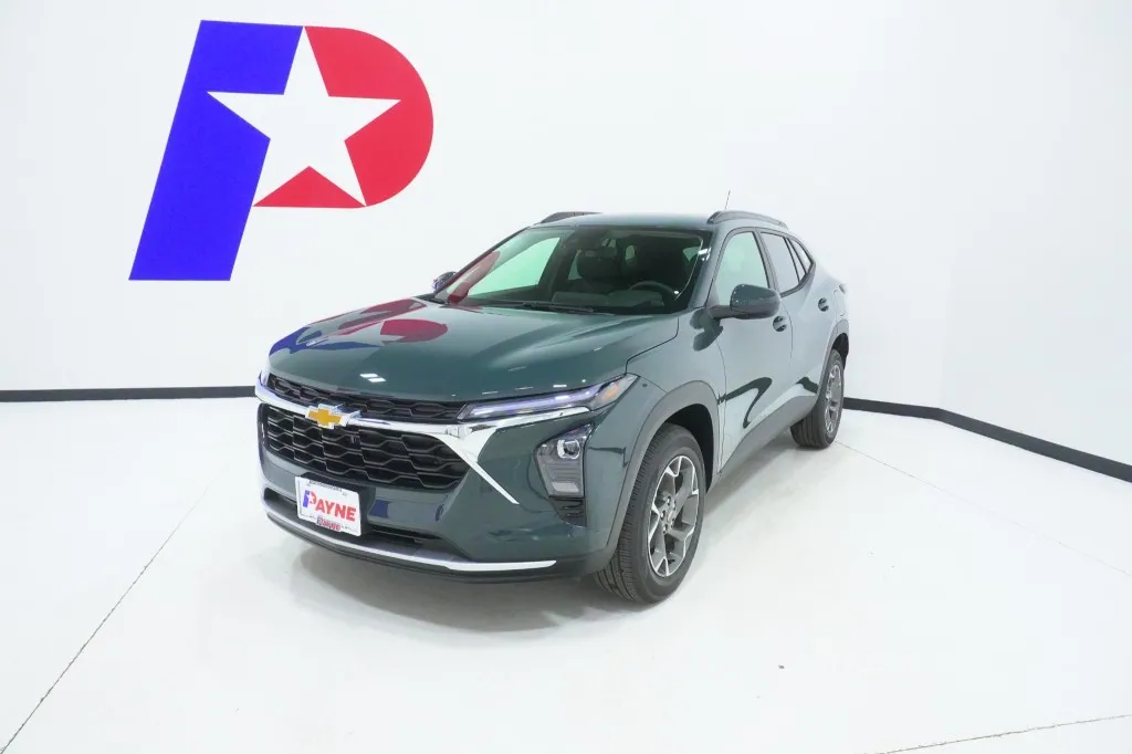 2026 Chevrolet Trax LT's photo