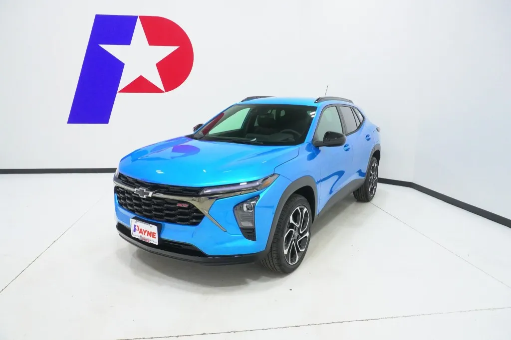 2026 Chevrolet Trax RS's photo