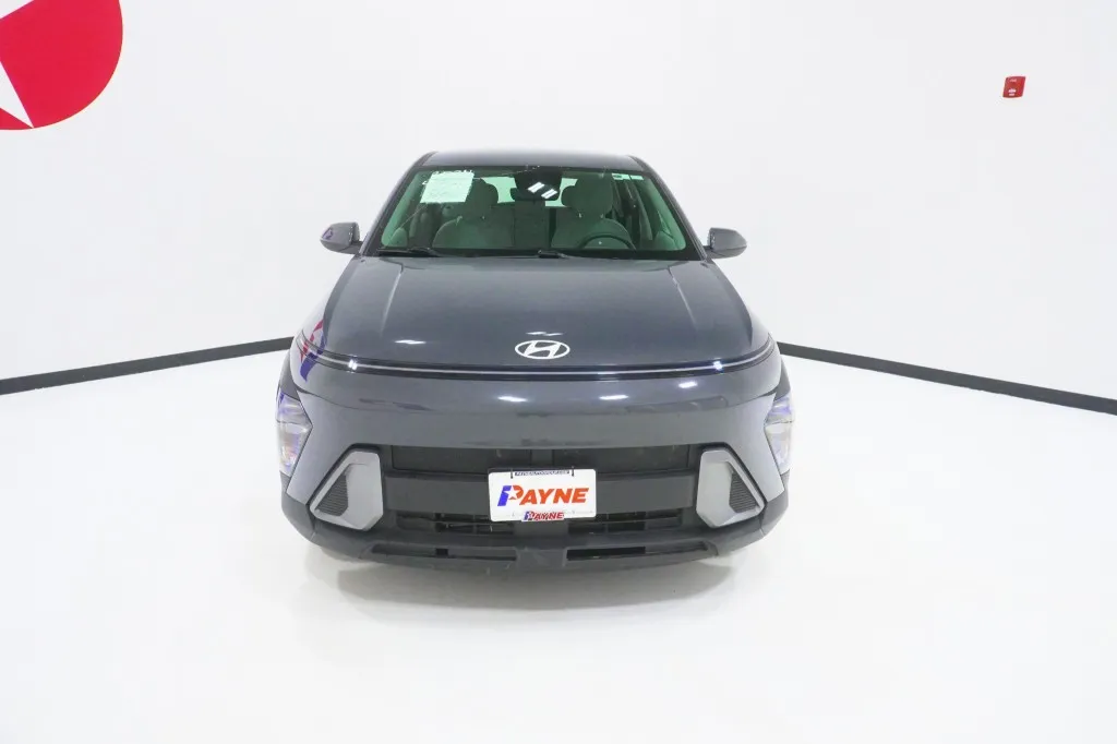 2024 Hyundai Kona SE
