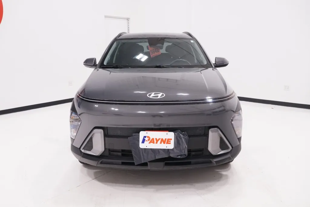 2025 Hyundai Kona SEL