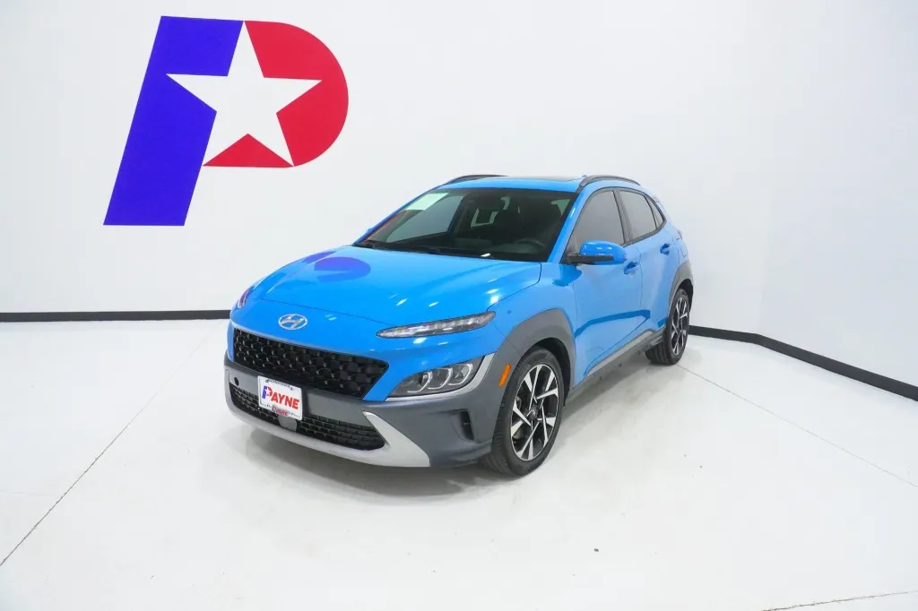 2022 Hyundai Kona Limited's photo
