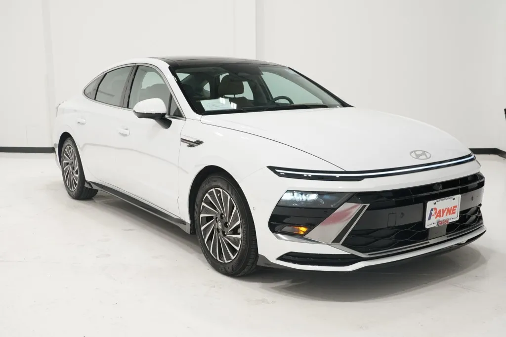 2025 Hyundai Sonata Hybrid Limited
