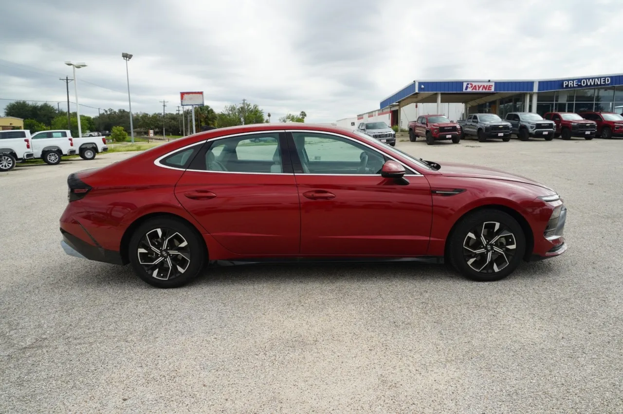 2025 Hyundai Sonata SEL