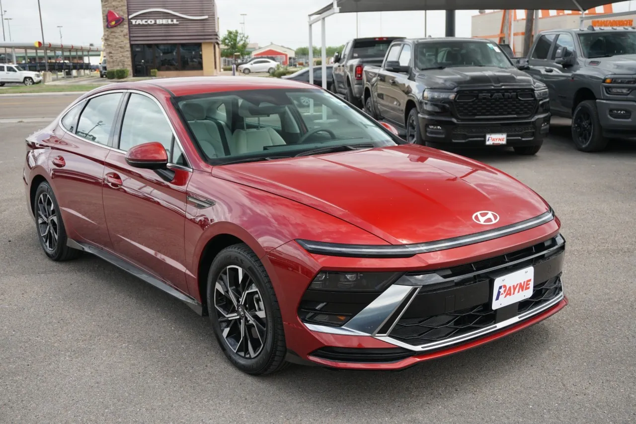 2025 Hyundai Sonata SEL