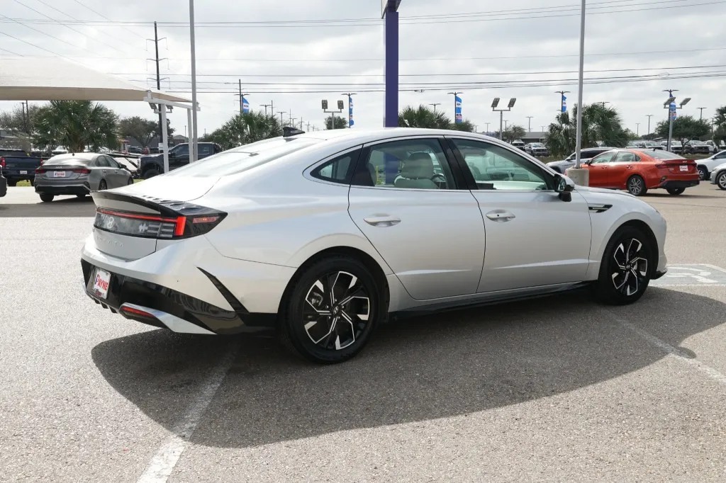 2025 Hyundai Sonata SEL