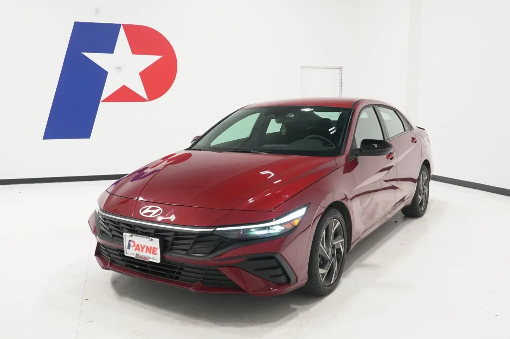 2025 Hyundai Elantra SEL Convenience