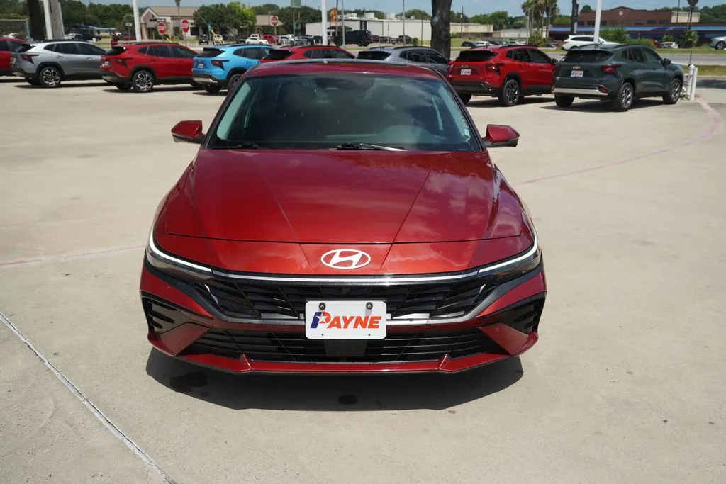 2024 Hyundai Elantra Limited