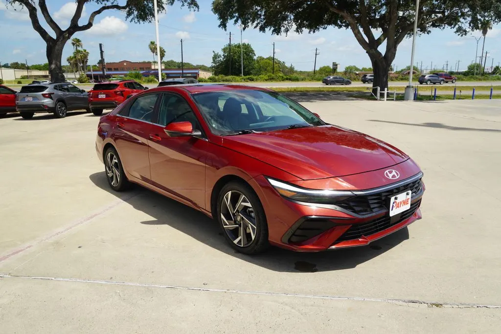 2024 Hyundai Elantra Limited