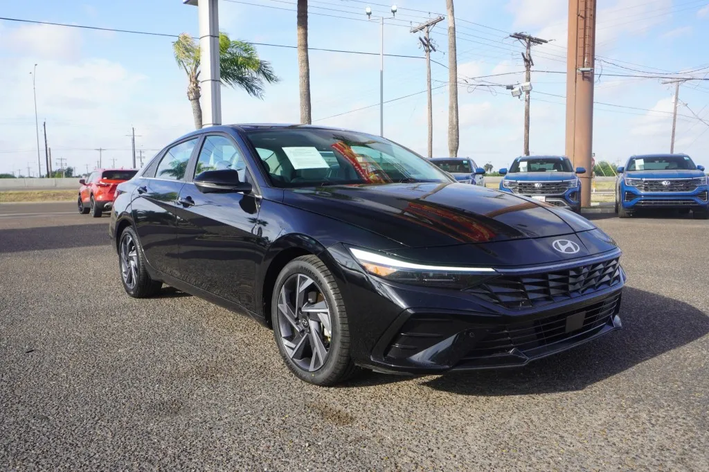 2024 Hyundai Elantra Limited