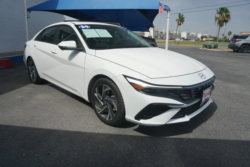 2024 Hyundai Elantra Limited