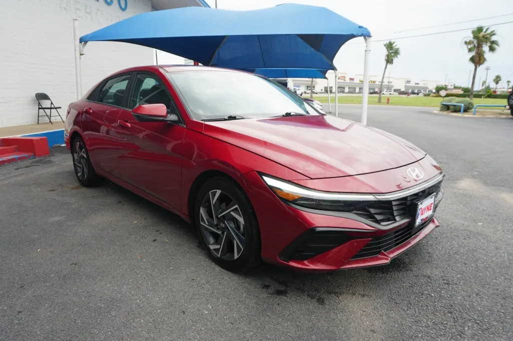 2024 Hyundai Elantra Limited