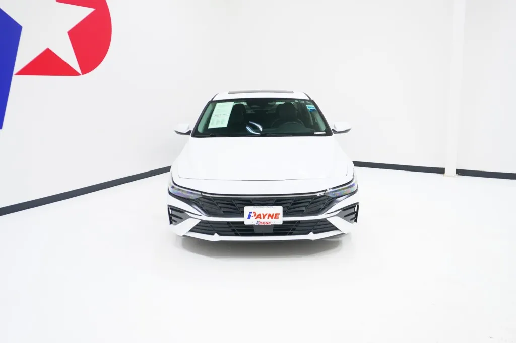 2025 Hyundai Elantra Limited