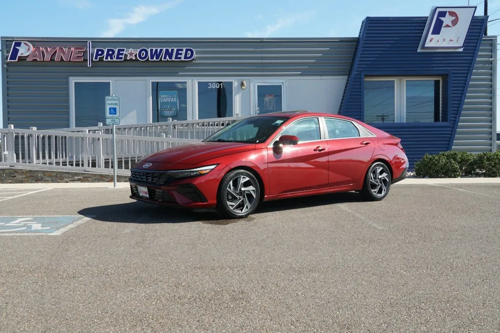 2024 Hyundai Elantra Limited