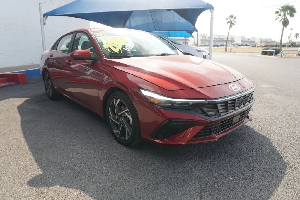 2025 Hyundai Elantra SEL Convenience