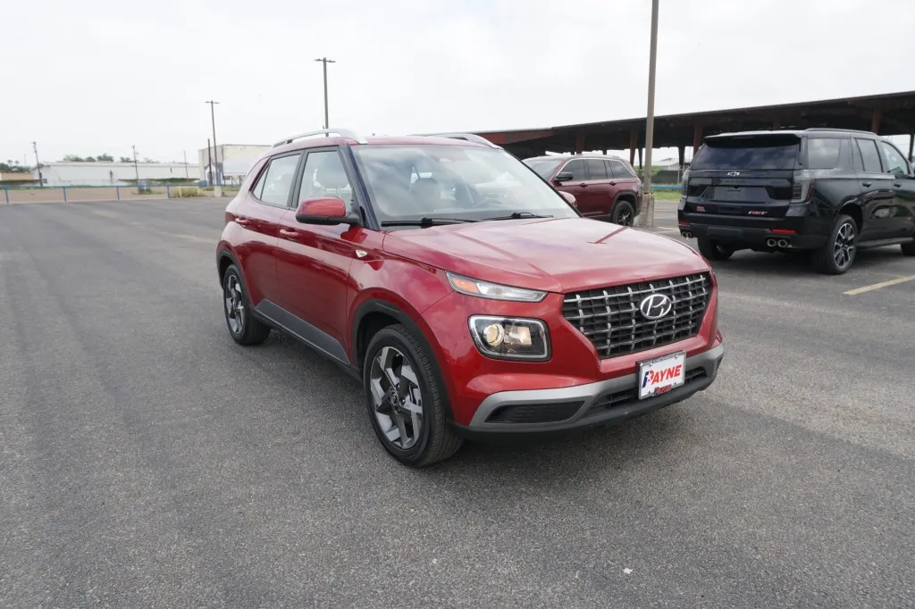 2025 Hyundai Venue SEL