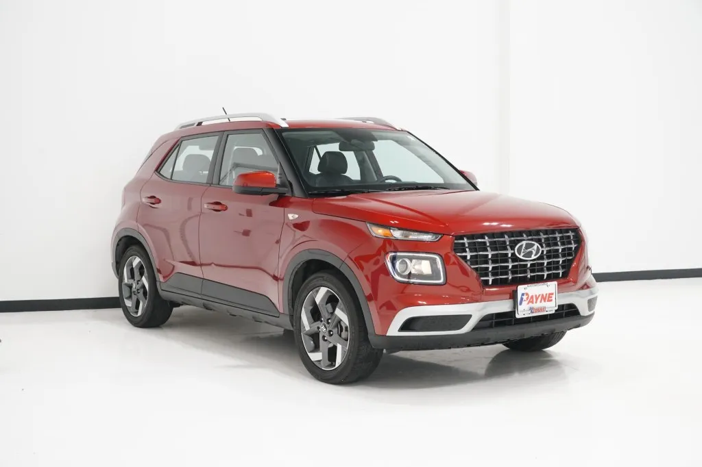 2025 Hyundai Venue SEL
