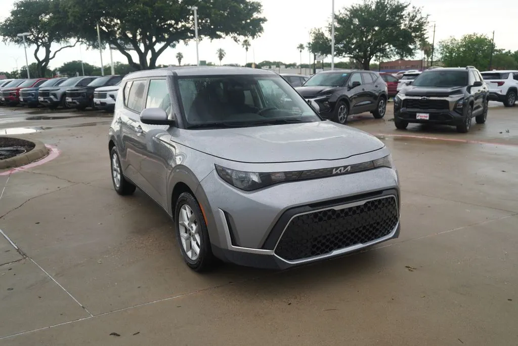 2025 KIA Soul LX