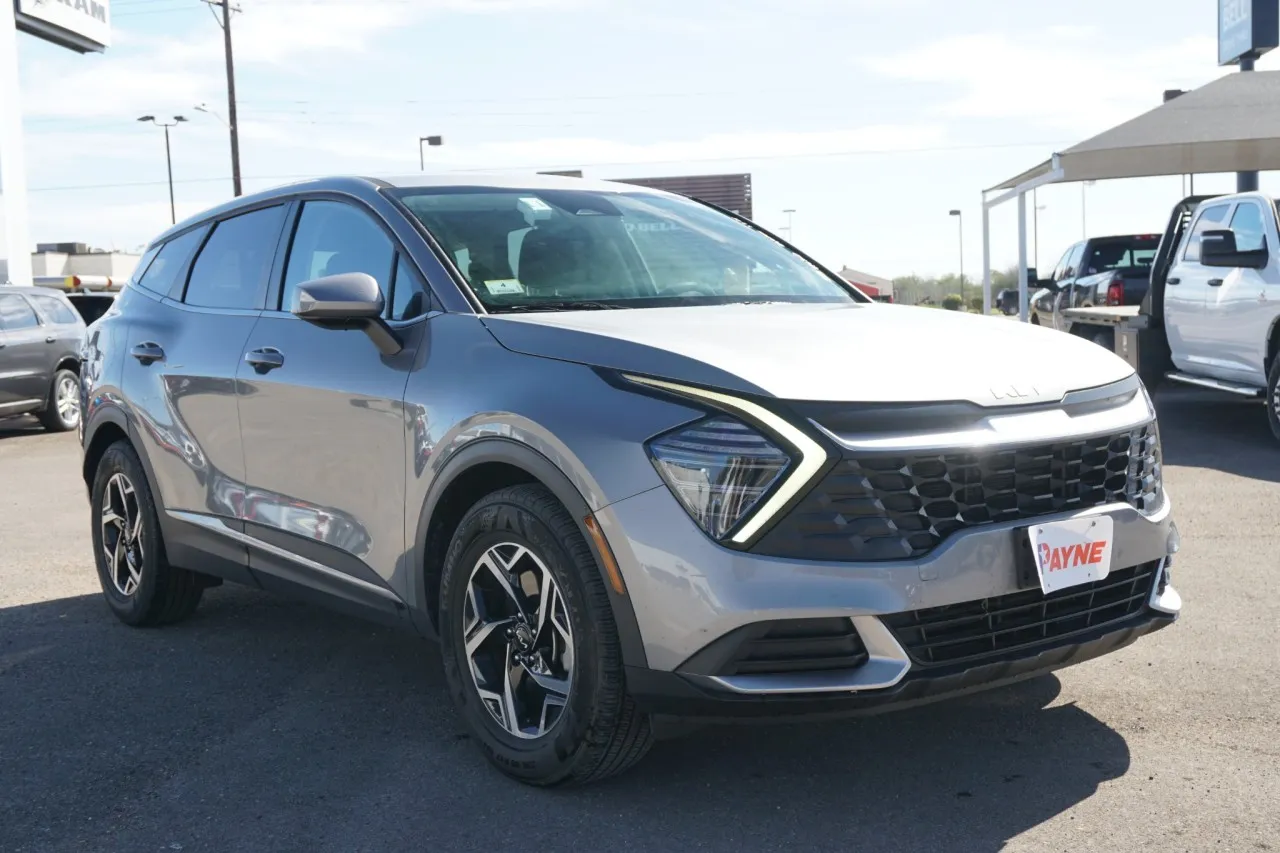 2024 KIA Sportage LX