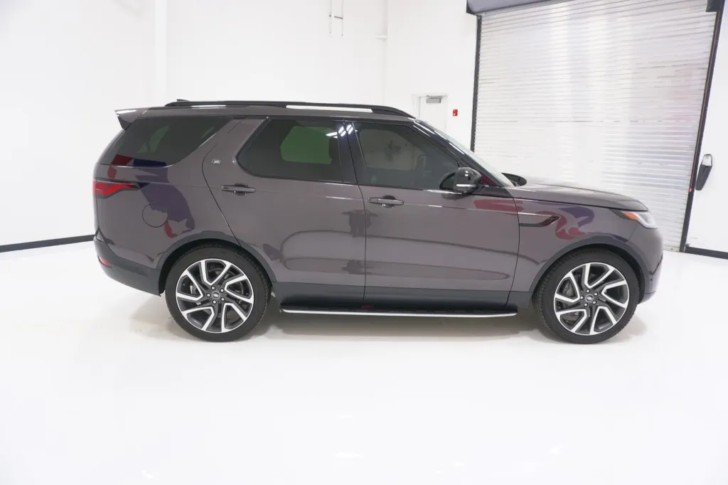2025 Land Rover Discovery S