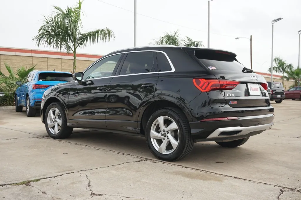 2021 Audi Q3 Premium photo 12