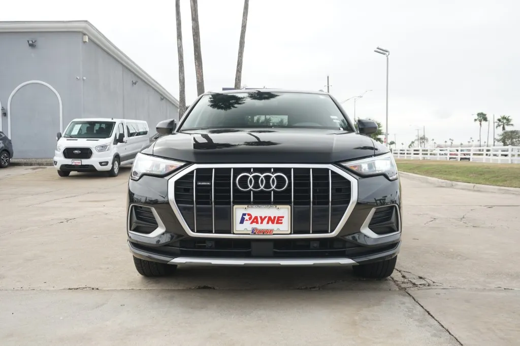 2021 Audi Q3 Premium photo 2