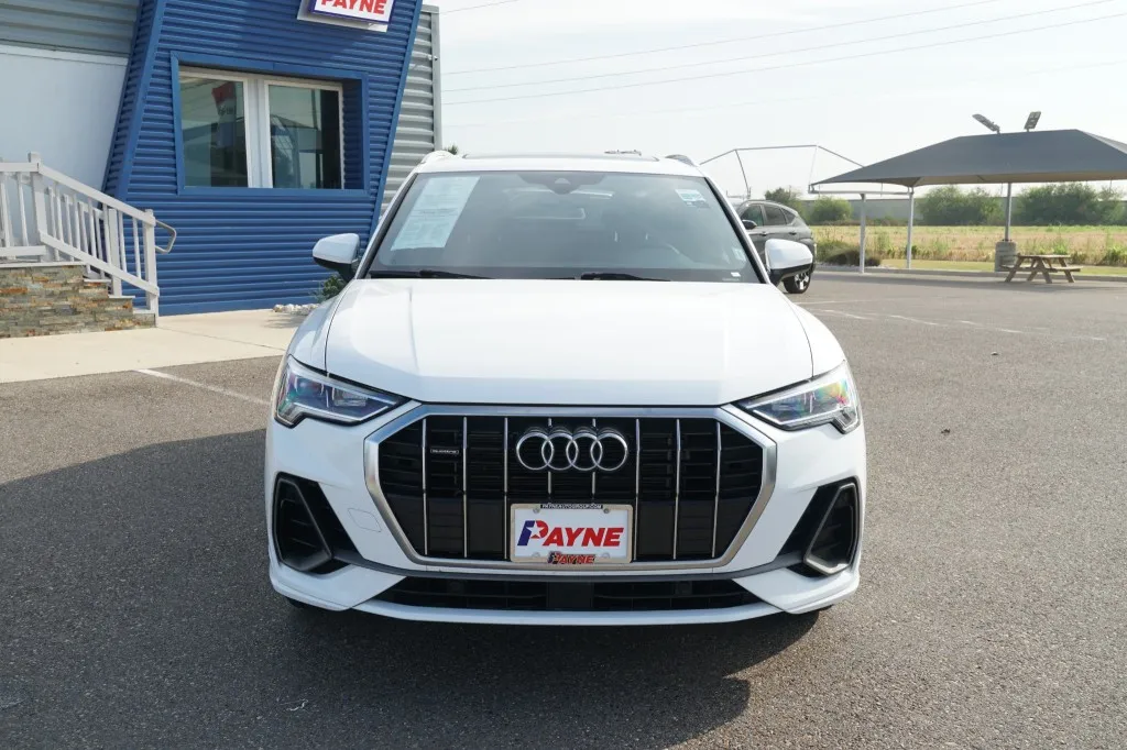 2025 Audi Q3 S line Premium