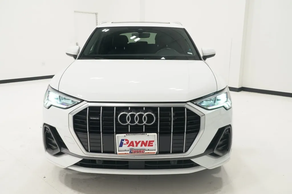 2024 Audi Q3 S line Premium