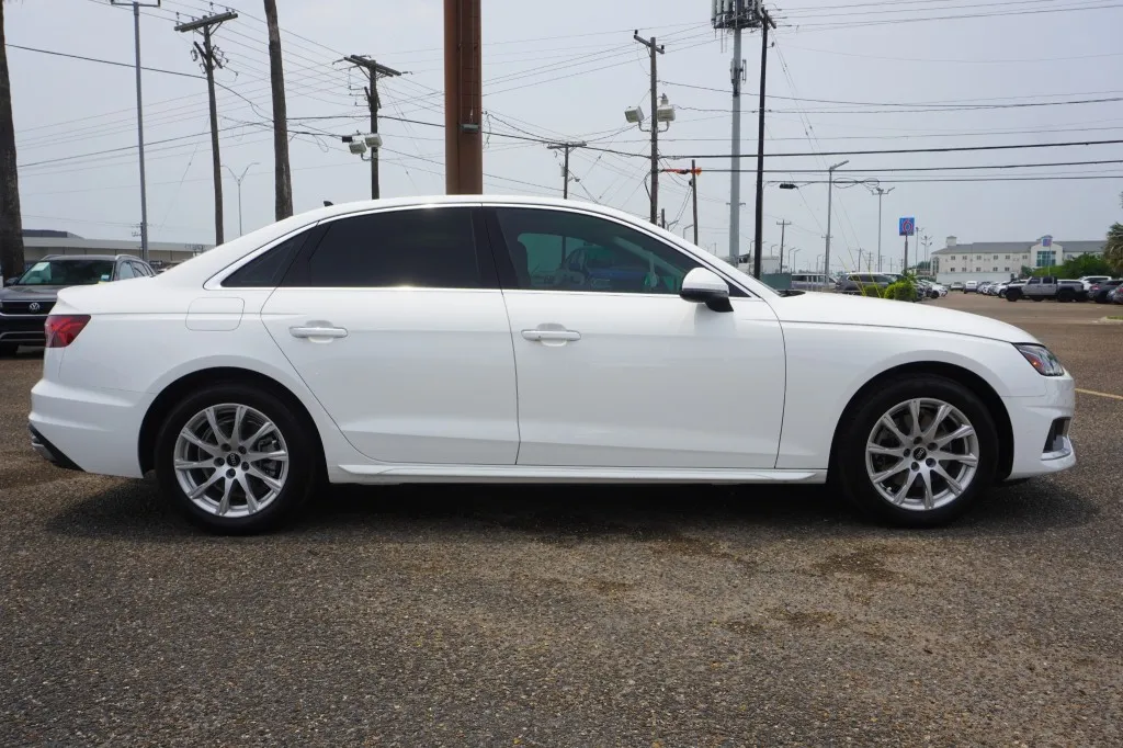 2021 Audi A4 Sedan Premium
