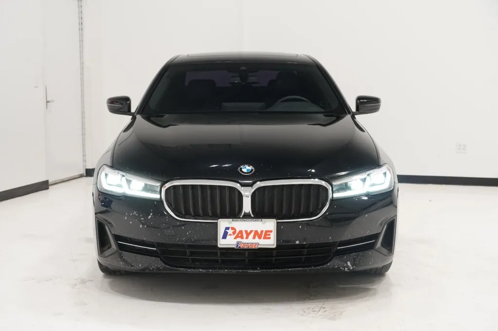 2023 BMW 5 Series 530i