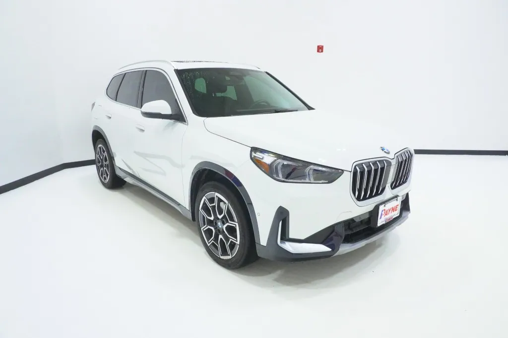 2025 BMW X1 xDrive28i
