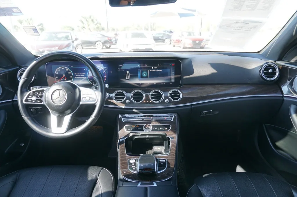 View 25