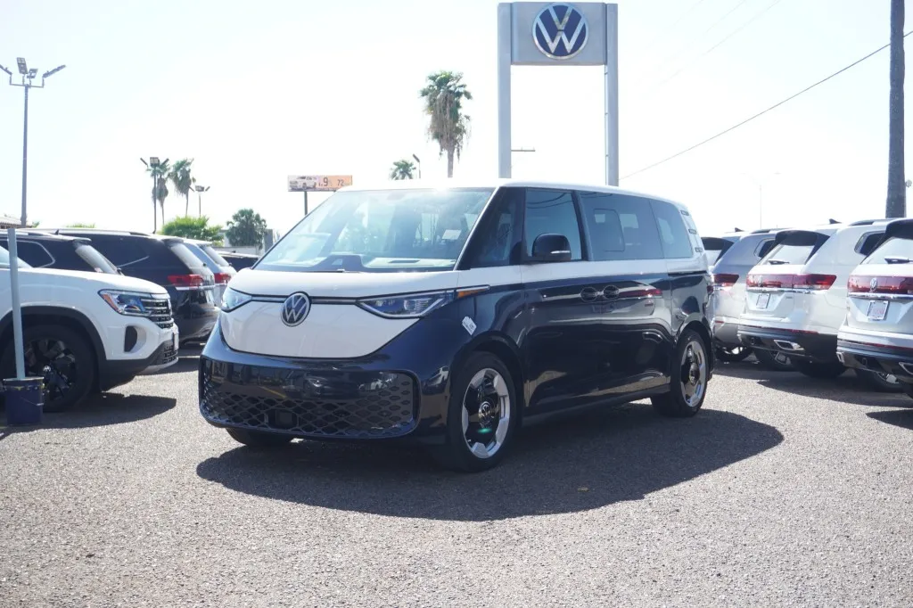 2025 Volkswagen ID. Buzz Pro S Plus