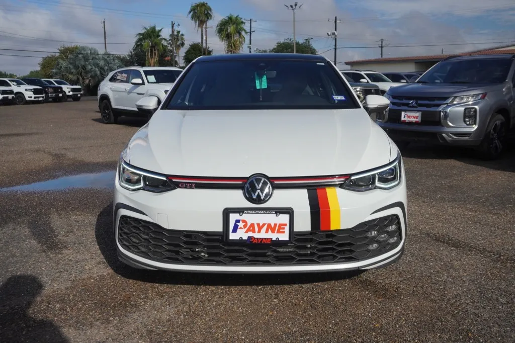 2024 Volkswagen Golf GTI SE