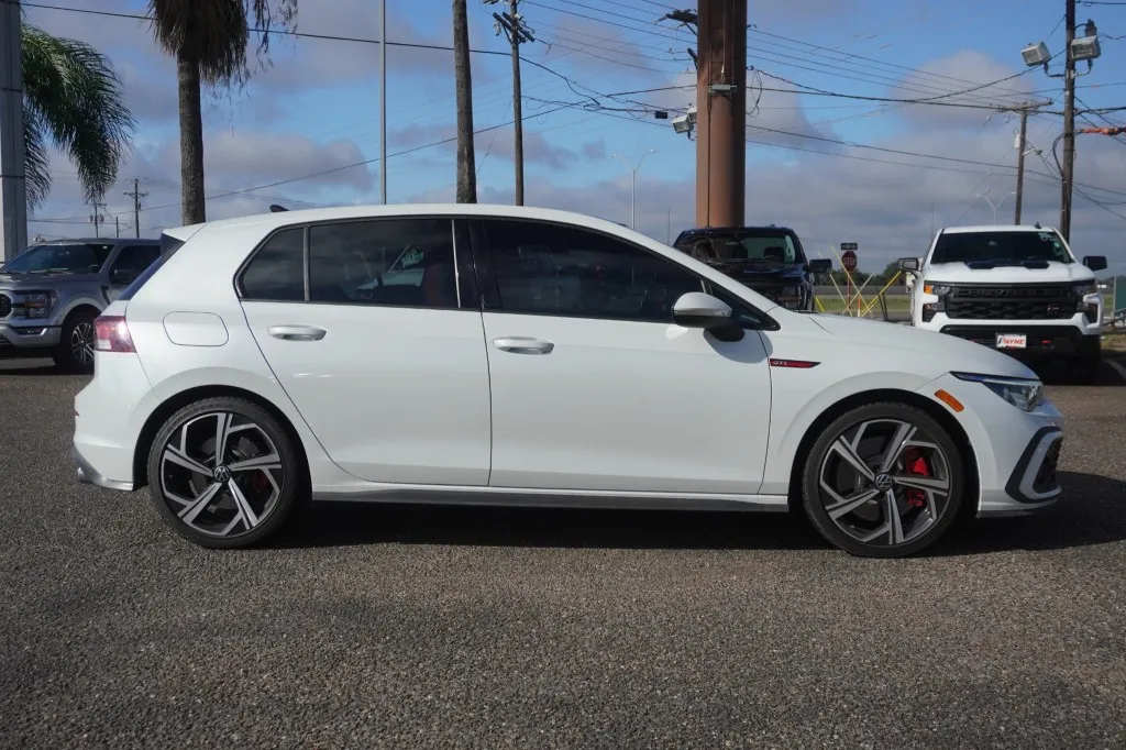 2024 Volkswagen Golf GTI SE