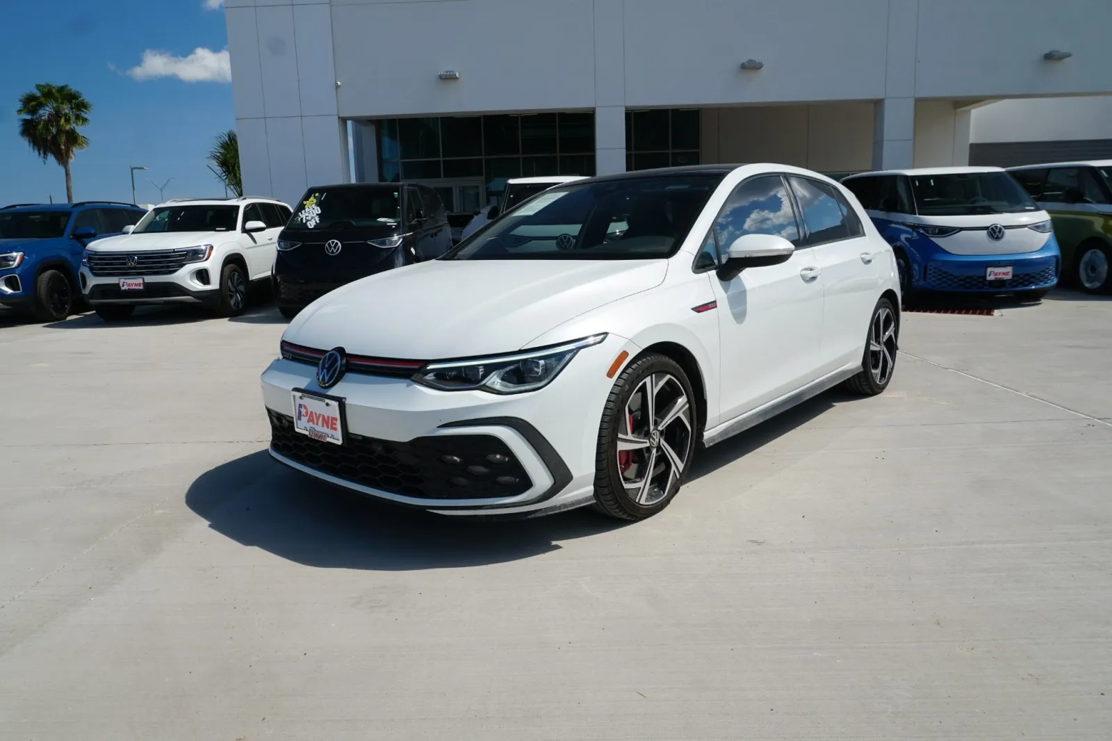 2024 Volkswagen Golf GTI SE